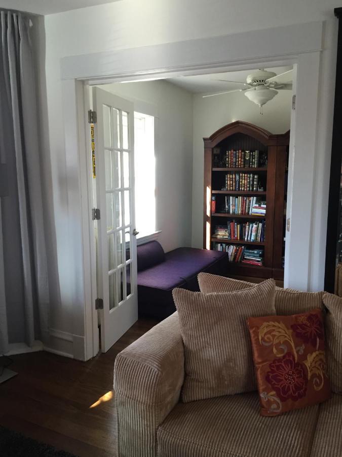 Oak Park Beauties - Tree Lined Streets - Walkable Apartment Exterior foto