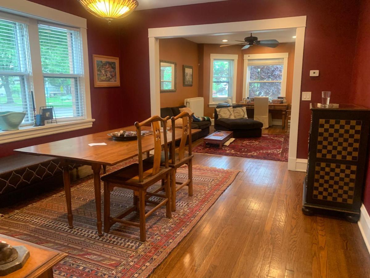 Oak Park Beauties - Tree Lined Streets - Walkable Apartment Exterior foto
